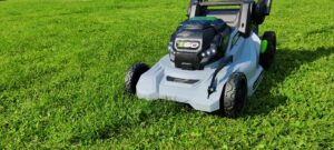 IMG_20231006_140712 Maaien op accu kracht, professionele apparatuur